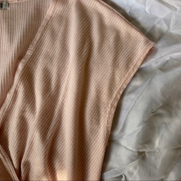 Short sleeved romper - Picture 5 of 6